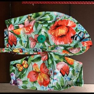 Scrub cap with buttons with matching mask